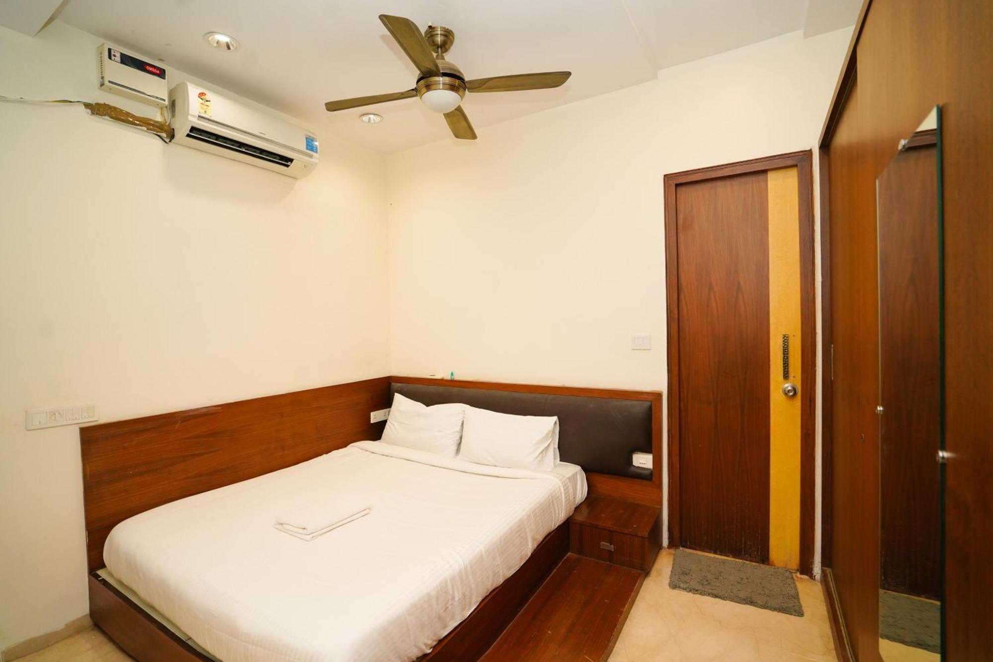 Golden Villa - Duplex House With Private Theater - Near To Alipiri And Bhudevi Ttd Ticket Counter And Kapilateertham 蒂鲁帕蒂 外观 照片