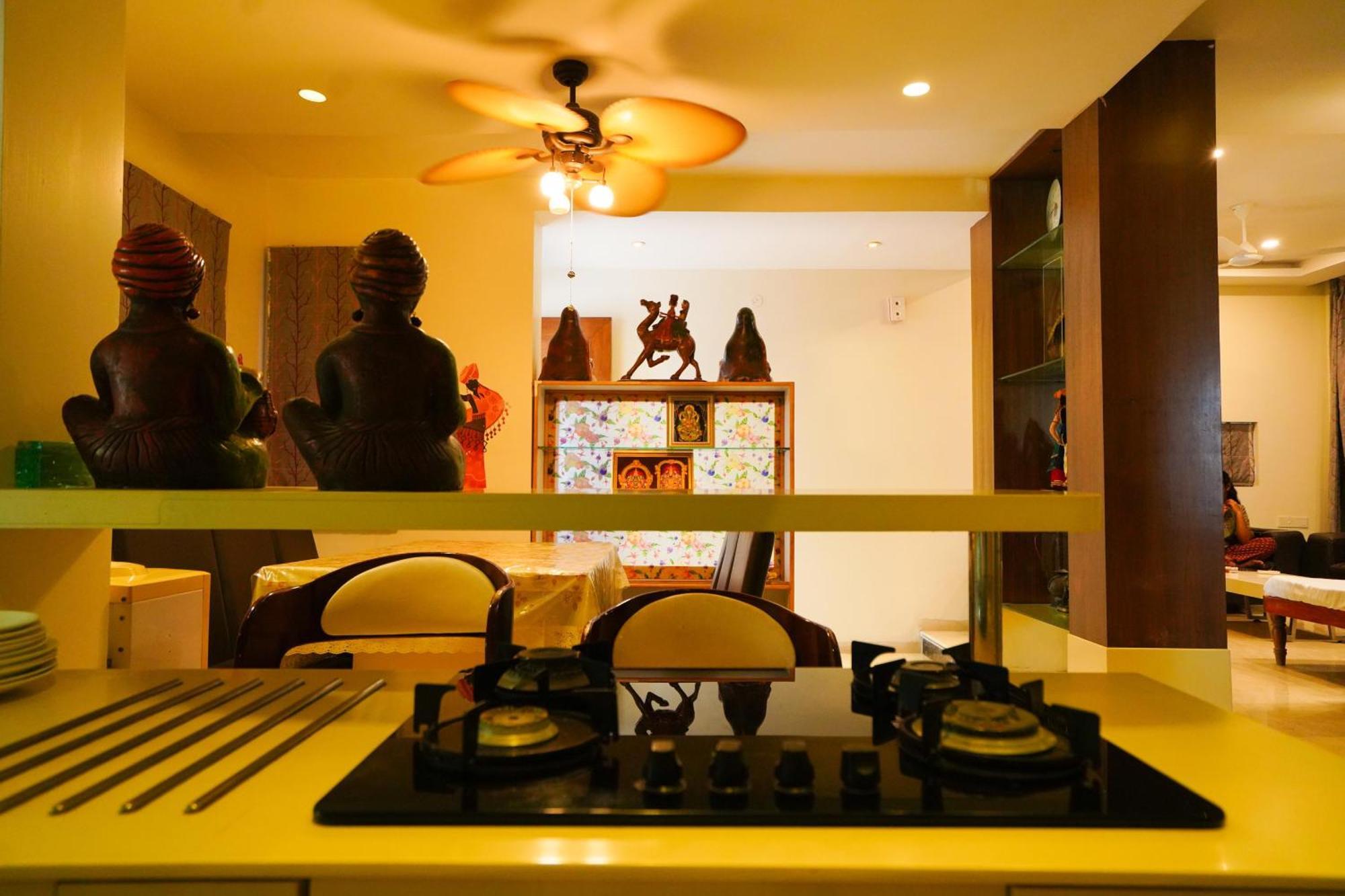 Golden Villa - Duplex House With Private Theater - Near To Alipiri And Bhudevi Ttd Ticket Counter And Kapilateertham 蒂鲁帕蒂 外观 照片