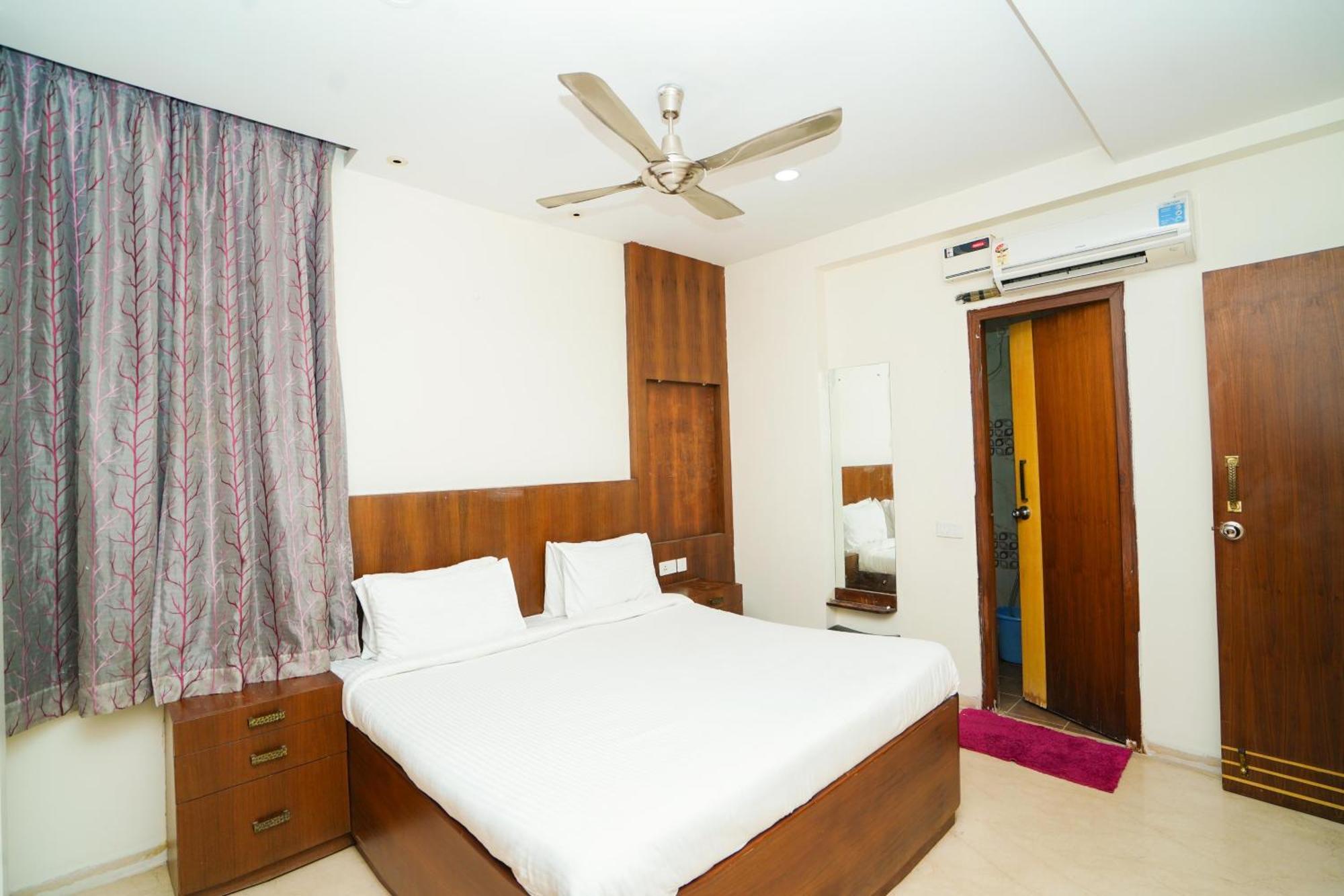 Golden Villa - Duplex House With Private Theater - Near To Alipiri And Bhudevi Ttd Ticket Counter And Kapilateertham 蒂鲁帕蒂 外观 照片