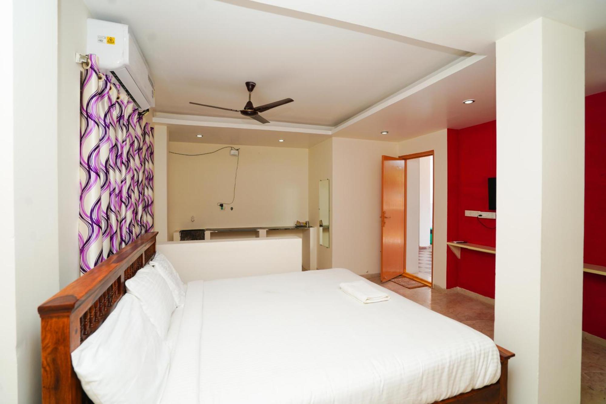 Golden Villa - Duplex House With Private Theater - Near To Alipiri And Bhudevi Ttd Ticket Counter And Kapilateertham 蒂鲁帕蒂 外观 照片